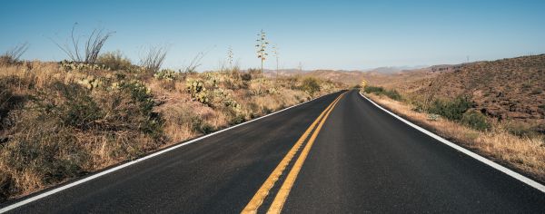Blacktop Service in Tehachapi