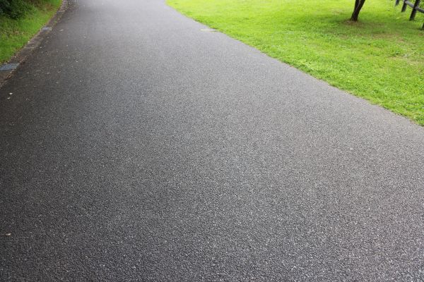 Cost of Tar And Chip Driveway Paving in Tehachapi