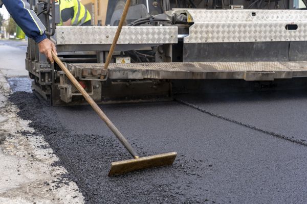 Cost of Tarmac Laying Service in Tehachapi